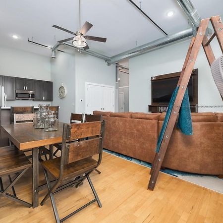 Central Lofts Condo- Year Round Pool- Hot Tub- Close To Beach South Haven Exterior foto