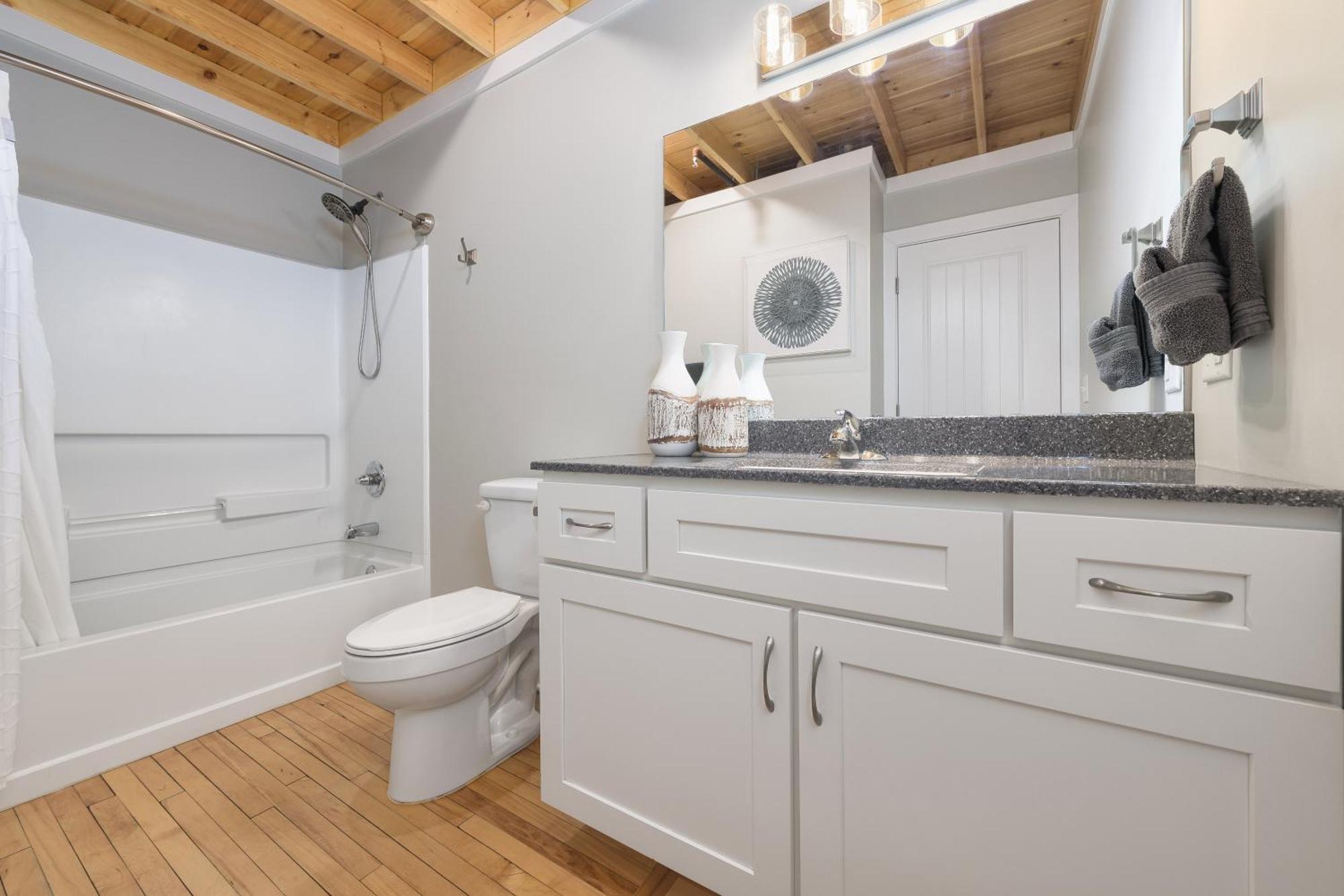 Central Lofts Condo- Year Round Pool- Hot Tub- Close To Beach South Haven Exterior foto